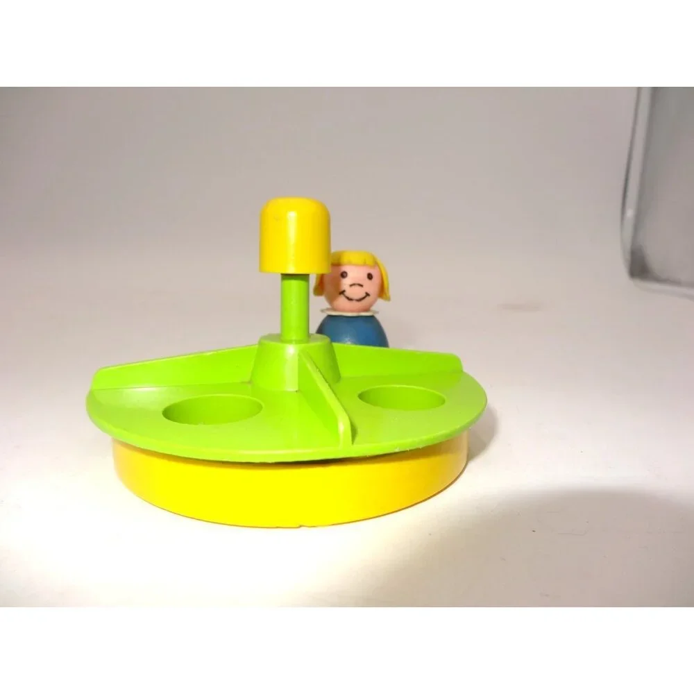 Fisher Price Little People Merry Go Round School Playground Yellow Green an Girl